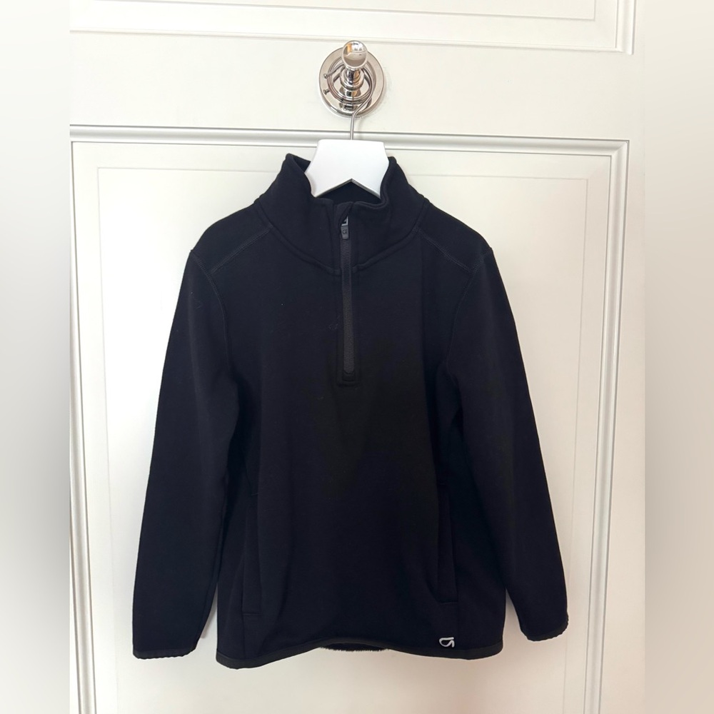 GapFit Kids Cozy Tech Quarter-Zip Sweatshirt. Size Small (6/7).